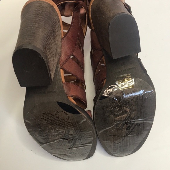 Free People Hayes Leather Heel Boot Mahogany 7 - Picture 13 of 16